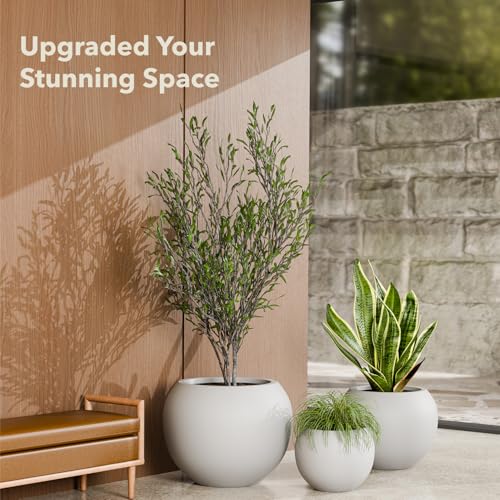 12" Dia Premium Globo Fiberstone Round Patio Planter (12" D x 9.7" H / Light French Gray)