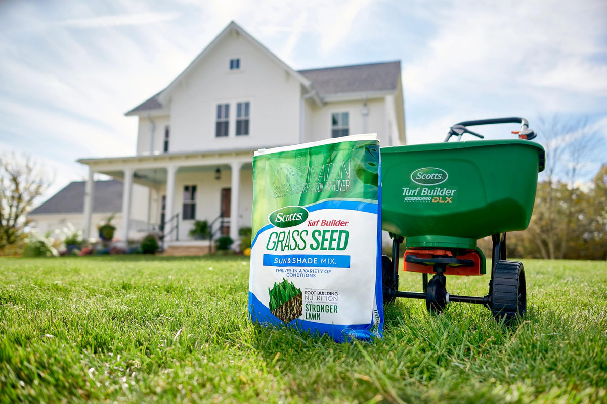 Turf Builder Grass Seed Sun & Shade Mix
