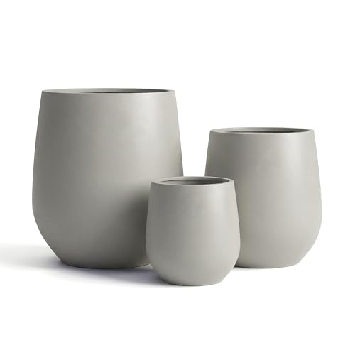 Signature Mount Wilson Modern Indoor Outdoor Fiberstone Tapered Planter (Light Gray / 11'' D x 12'' H)