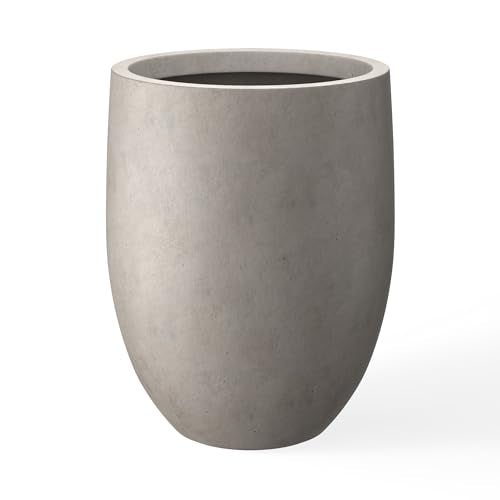 Tall Concrete Planter (Weathered Concrete / 21.7" h)