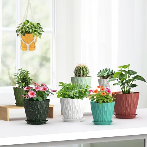 7/6.5/6/5.5/5/4.5/4 inch Plant Pots for Indoor Outdoor Plants, 7 Pack Thick Flower Pots with Drainage Holes and Saucers, Modern Wave Texture Plastic Planters Nursery Pots, Speckled White (White With Black Speckles / 7+6.5+6+5.5+5+4.5+4 inch 7 pieces)