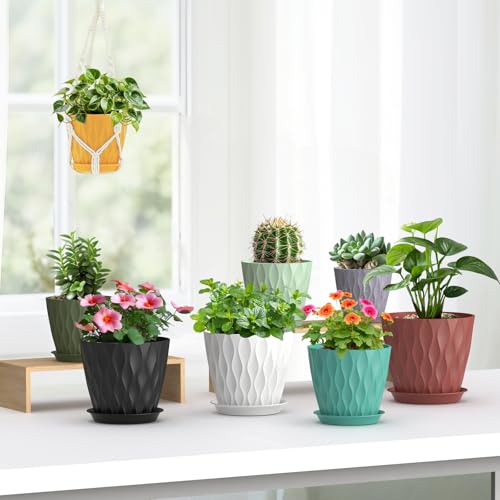 7/6.5/6/5.5/5/4.5/4 inch Plant Pots for Indoor Outdoor Plants, 7 Pack Thick Flower Pots with Drainage Holes and Saucers, Modern Wave Texture Plastic Planter Pots for Nursery, Succulent, White (White / 7+6.5+6+5.5+5+4.5+4 inch 7 pieces)