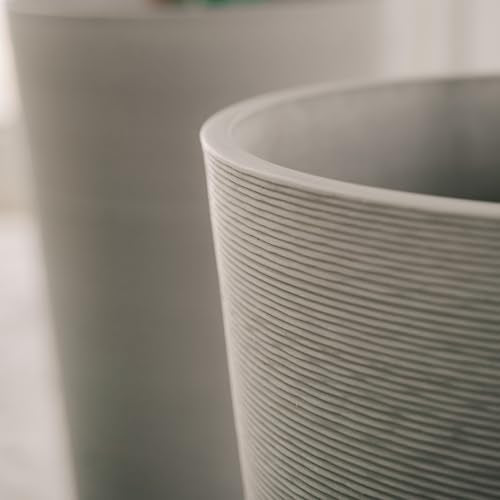 28 Inch Tall Round Tapered Planter (Gray / 28" H)