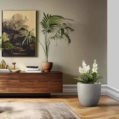18 Inch Dia Round Concrete Planter (Buff Concrete / 18-Inch Dia)