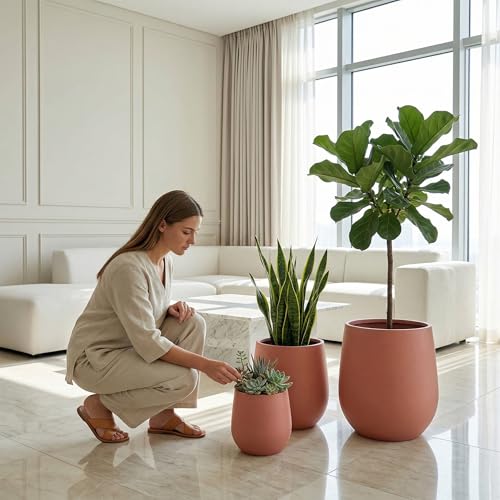 Signature Mount Wilson Modern Indoor Outdoor Fiberstone Tapered Planter (Terracotta / 11'' D x 12'' H)