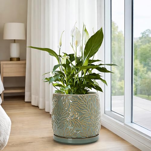 Embossed Leaves Ceramic Planter (8 Inch / Olive)