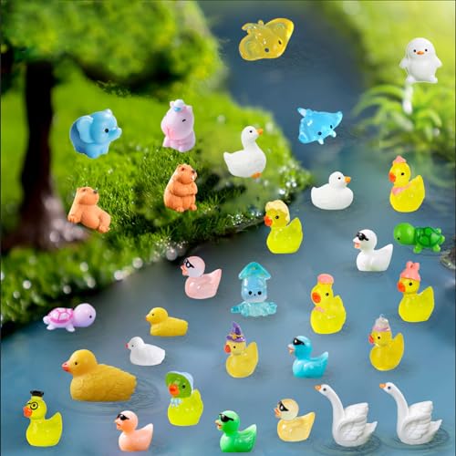 200 Pcs Mini Resin Animals