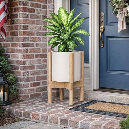 Plastic Pot with Natural Wood Stand (Oatmeal Pot + Natural Stand / 8 Inch)