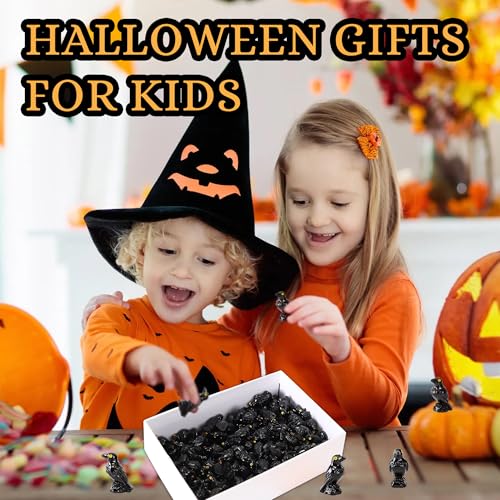 30 Pcs Miniature Resin Crows Black Raven Figurines Spooky Halloween Decor Tiny Animals for Terrariums & DIY Crafts (Cows / 30 Pcs)