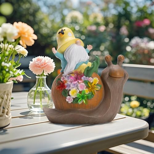 Solar Gnome Snail Statue