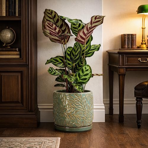Embossed Leaves Ceramic Planter (8 Inch / Olive)