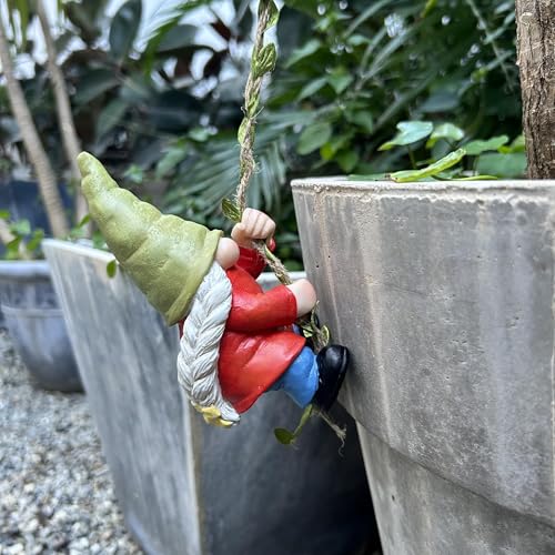 Hanging Gnome Statue Decoration (Green Climbing)