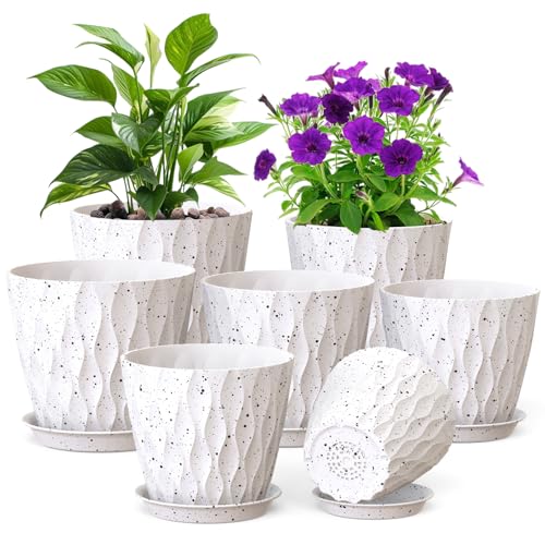 7/6.5/6/5.5/5/4.5/4 inch Plant Pots for Indoor Outdoor Plants, 7 Pack Thick Flower Pots with Drainage Holes and Saucers, Modern Wave Texture Plastic Planters Nursery Pots, Speckled White (White With Black Speckles / 7+6.5+6+5.5+5+4.5+4 inch 7 pieces)