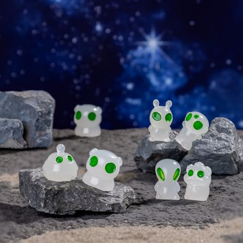 30 Pcs Glow in The Dark Alien Figurines (Alien-30p)