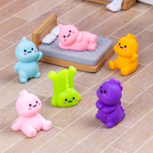 30 Pcs Mini Resin Dinosaur 6 Variety Tiny Animals Colorful Figures Miniature Little Small Figurines Bulk for Micro Fairy Garden Landscape Accessories Hide Crafts Decor (Dinosaur-30p)