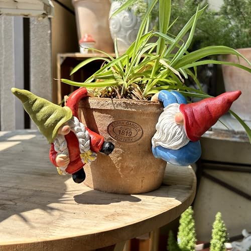 Climbing Gnome Figurines Flower Pot Hugger (Retro)