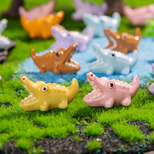 28 Pcs Mini Resin Crocodile Figurine Crocodile Mini Crocodile Figurine Cake Decorations Cute Miniature Resin Sculpture Ornament Micro Landscape Office Garden Desk Party Tabletop Decor (Crocodile-28p)