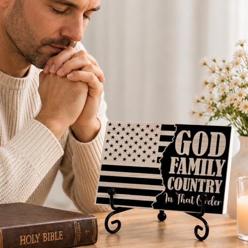 God Family Country Wooden Plaque for Home Office Book Shelf Table Decor (Multicolor 1749 / Wooden sign with iron frame（5.5 x 7.9 inches）)