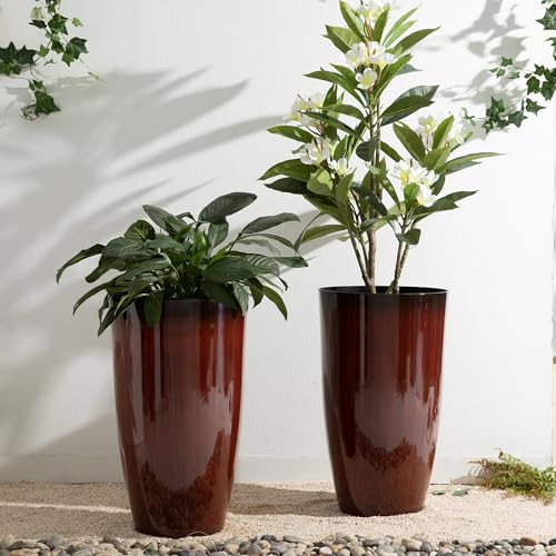 23.5" H Oversized Tall Planter (23.5" H / Gradient Red)