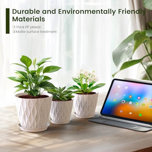 7/6.5/6/5.5/5/4.5/4 inch Plant Pots for Indoor Outdoor Plants, 7 Pack Thick Flower Pots with Drainage Holes and Saucers, Modern Wave Texture Plastic Planters Nursery Pots, Speckled White (White With Black Speckles / 7+6.5+6+5.5+5+4.5+4 inch 7 pieces)