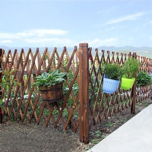 Expandable Wooden Lattice Fence
