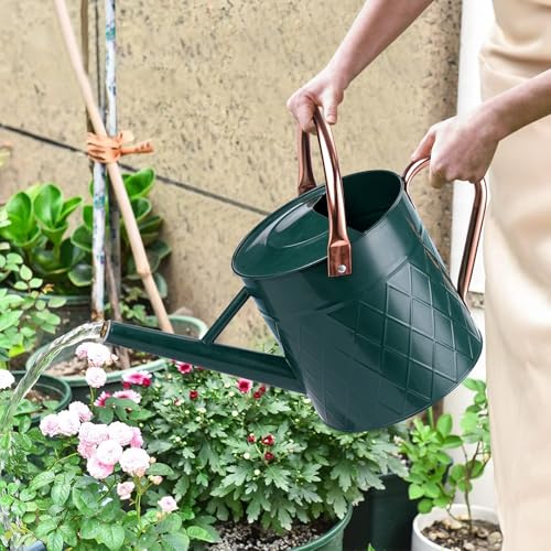 1.75 Gallon Outdoor Metal Watering Can for Garden Plants (Green)