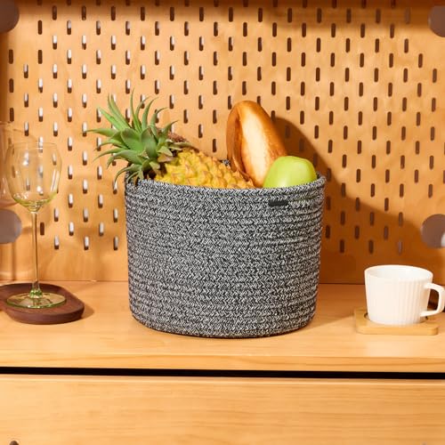Small Basket for Organizing (3 Count)