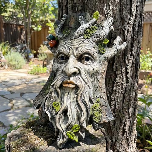 10" Whimsical Tree Face Sculpture (Brown 459)