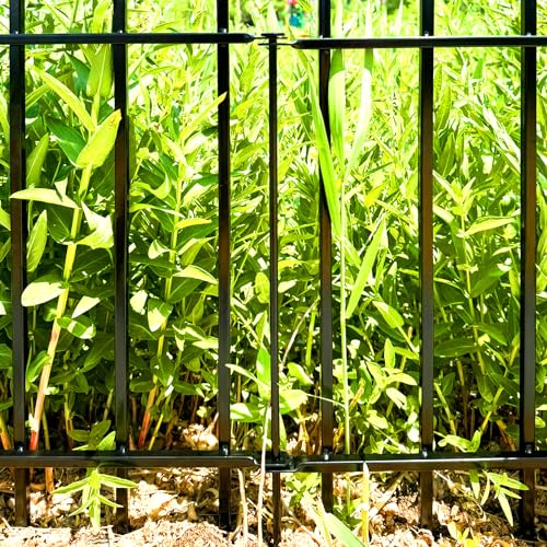 24" H x 24" W Decorative Metal Garden Fence (36 Sq Ft)