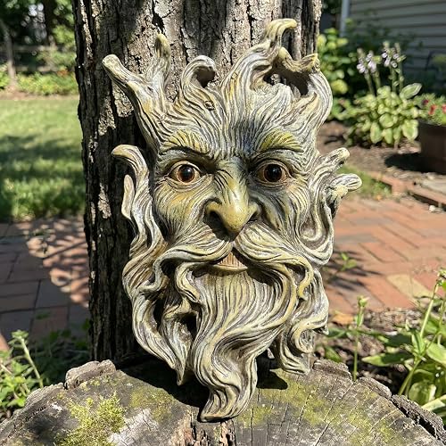 10.1" Whimsical Tree Face Sculpture (Brown 460)