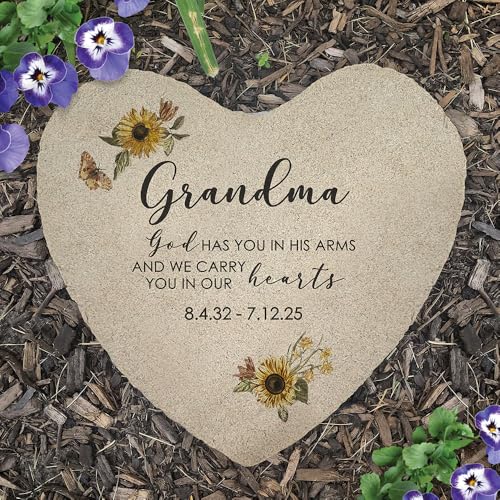 Personalized Heart Memorial Garden Stone with Sunflowers (Sunflower / Heart)