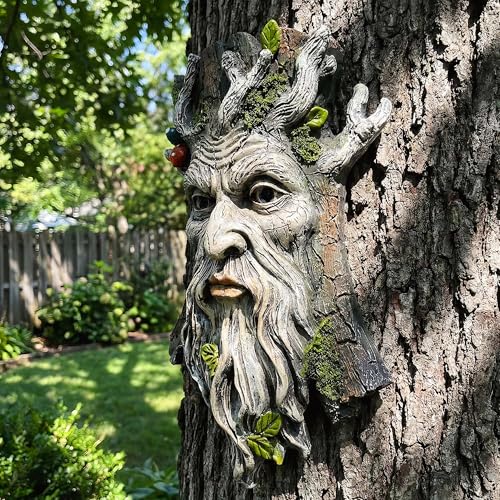 10" Whimsical Tree Face Sculpture (Brown 459)