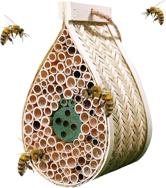 Mason Bee House, Pollinating Palace，Hanging Wooden bee House Habitat with Bamboo Tubes for The Garden and Yard Bee Hotel for Pollinators
