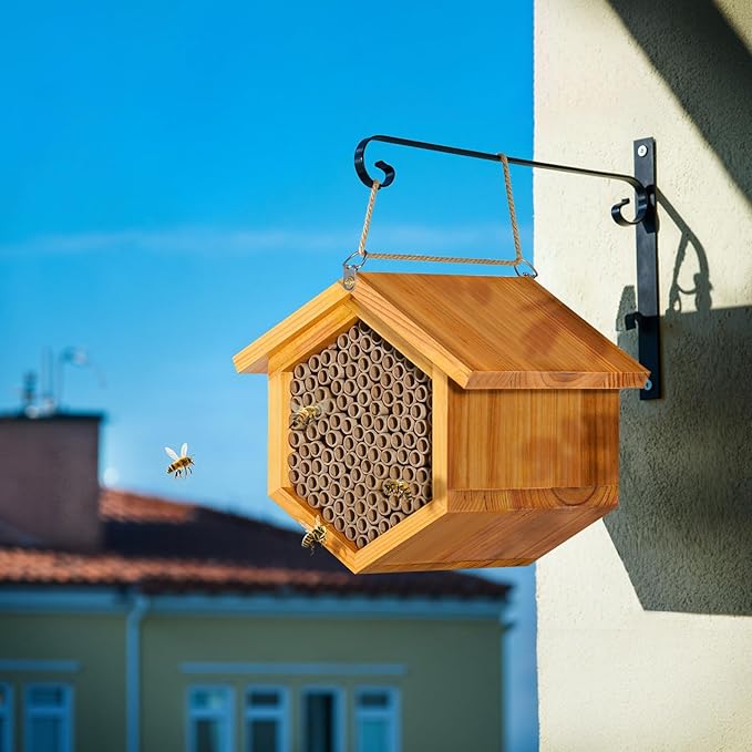 Mason Bee House Wax Coated Bee Hotel, Pollinator House Waterproof, Natural Handmade Wooden Mason Bee Hotel for Pollinating Bees Garden Supplies