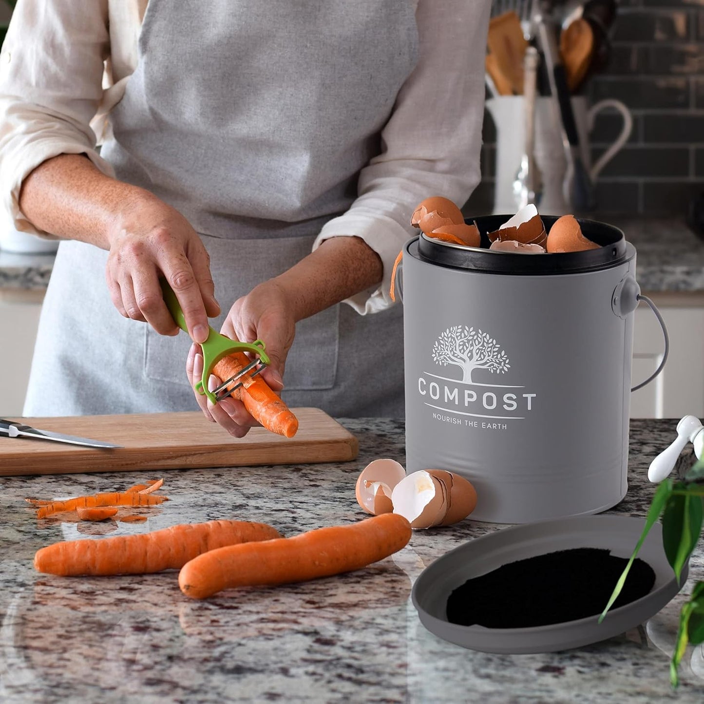 Perfnique Kitchen Compost Bin, 1.3 Gallon Countertop Compost Bin with Lid, Indoor Compost Bucket Includes Inner Bucket Liner and Carbon Filter, Small Compost Bin with Trash Bags (with Bags, Grey)