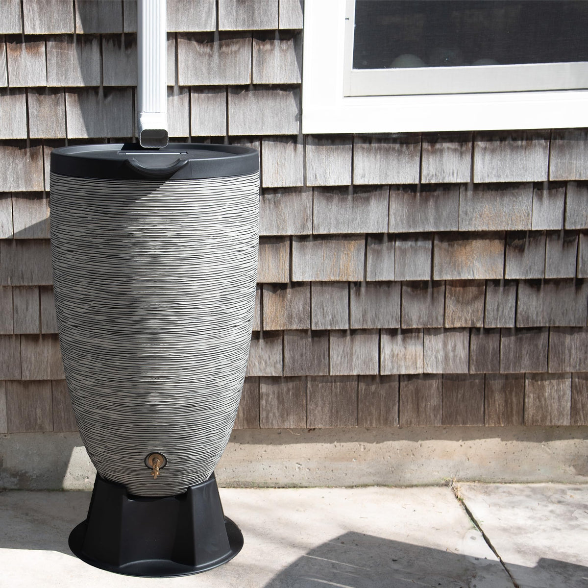 Newport 50‑Gallon Flat‑Back Rain Barrel with Stand & Planter Bundle (Slate / Rain Barrel & Planter Bundle)