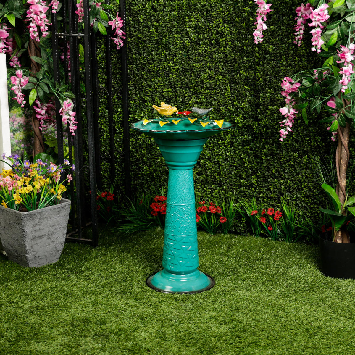 ORS112GN Vintage Metal Pedestal Birdbath with Stand (Green)