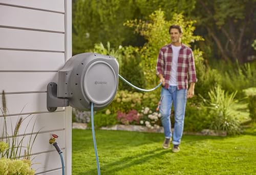 Retractable Garden Hose Reel (50 Foot)