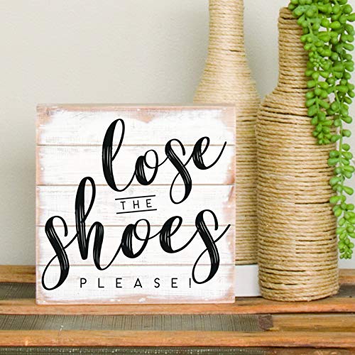Perfect Pallets Petites No Shoes Sign