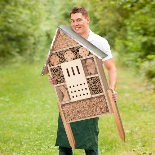 Extra Large Wooden Insect House with Stakes (500 Gram)