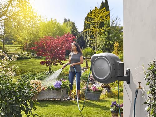 Retractable Garden Hose Reel (50 Foot)